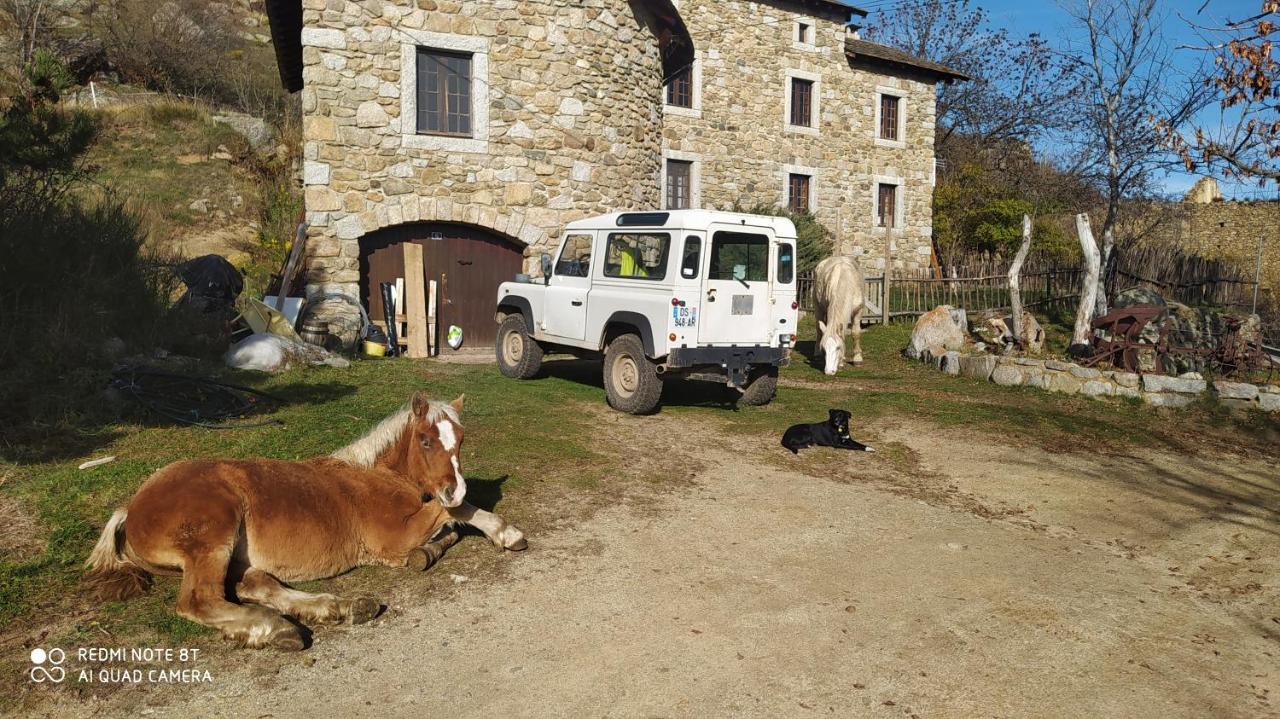 Apartamento Ferme de Béna Enveitg Exterior foto